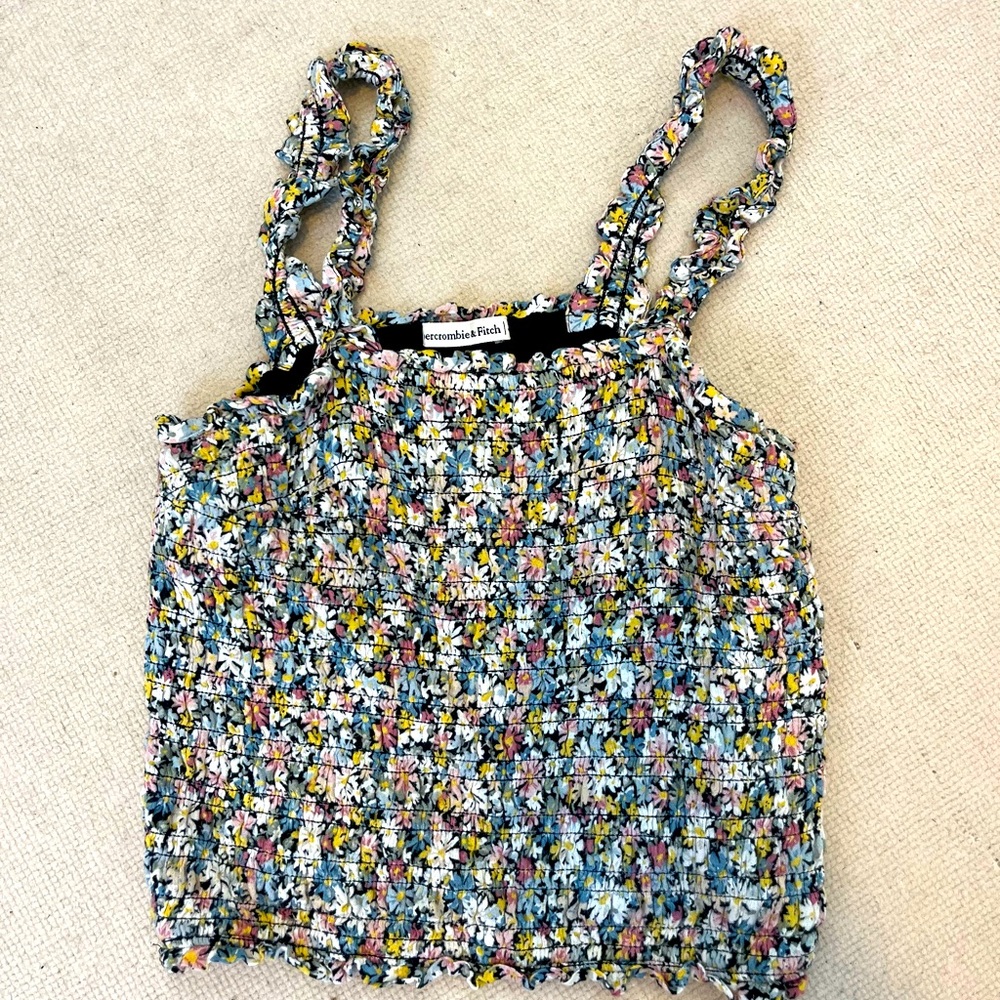 Abercrombie floral top